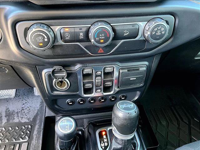 Used 2019 Jeep Wrangler Unlimited Sport S AWD/4WD image 24