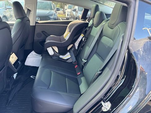 Used 2025 Tesla Model 3 Long Range RWD image 11