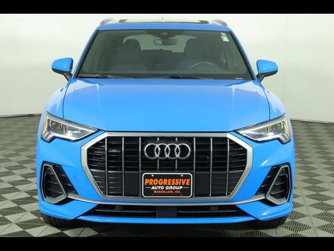 Used 2023 Audi Q3 2.0T Premium image 13