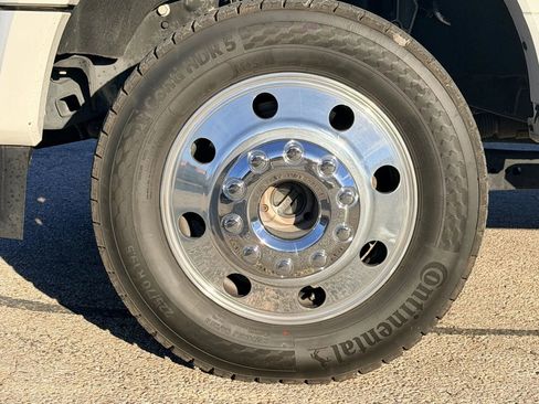 Used 2023 Ford F450 Lariat w/ Lariat Ultimate Package image 4