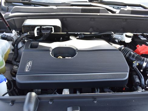 Used 2020 Lincoln Nautilus Reserve image 36