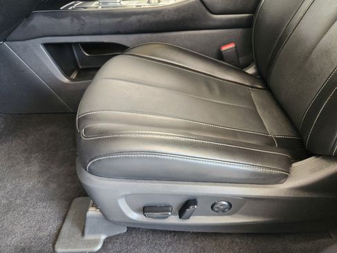 Used 2022 INFINITI QX60 Luxe w/ Performance Audio Package FWD image 24