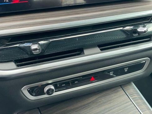 Certified 2026 BMW X5 xDrive40i w/ Climate Comfort Package image 22