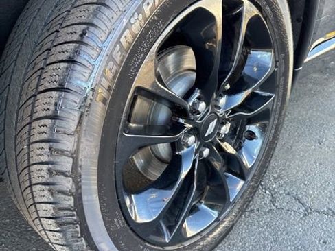 Used 2020 Dodge Durango R/T w/ Blacktop Package image 5