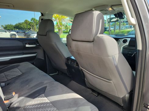 Used 2019 Toyota Tundra SR5 w/ SR5 Upgrade Package RWD image 29