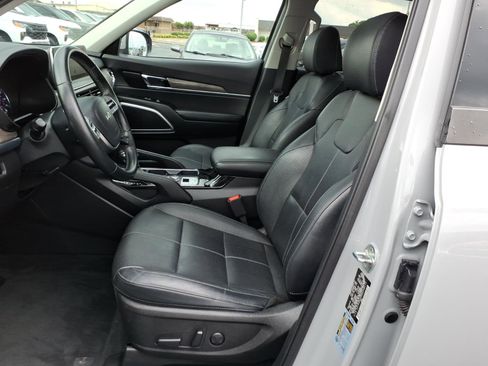 Used 2022 Kia Telluride EX w/ EX Premium Package AWD/4WD image 14