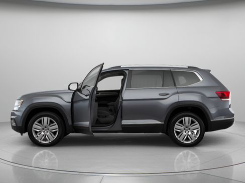 Used 2019 Volkswagen Atlas S w/ Towing Package AWD/4WD image 2