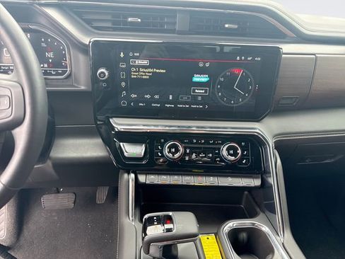 Used 2025 GMC Sierra 1500 Denali Ultimate image 16