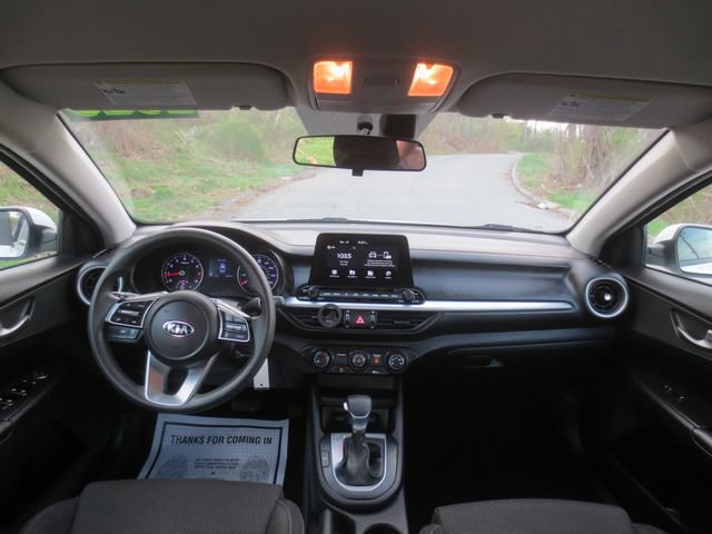 Used 2020 Kia Forte LXS FWD image 8