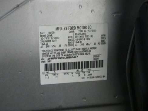 Used 2020 Ford Edge SE FWD image 34