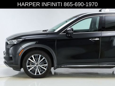 Used 2023 INFINITI QX60 Sensory w/ Cargo Package AWD/4WD image 3