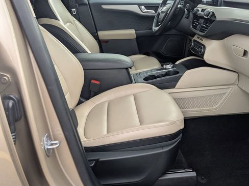 Used 2020 Ford Escape SEL AWD/4WD image 27