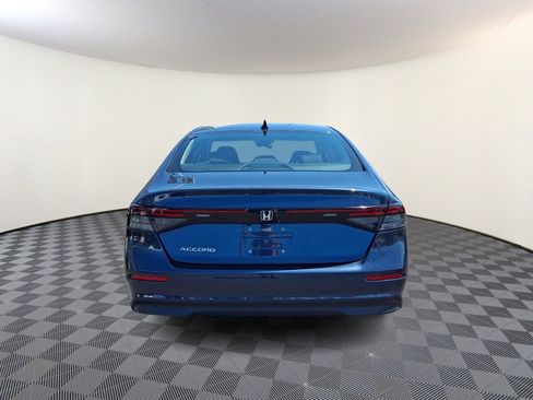 Used 2025 Honda Accord SE image 6