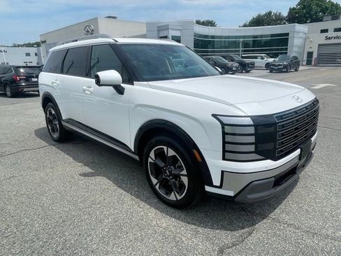 Used 2026 Hyundai Palisade Limited AWD/4WD image 3