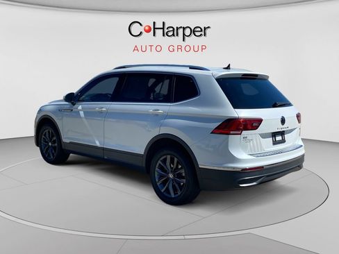 Used 2023 Volkswagen Tiguan SE AWD/4WD image 5