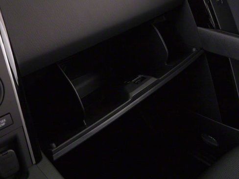 Used 2010 MAZDA CX-9 Grand Touring w/ Moonroof & Bose Audio Pkg image 23