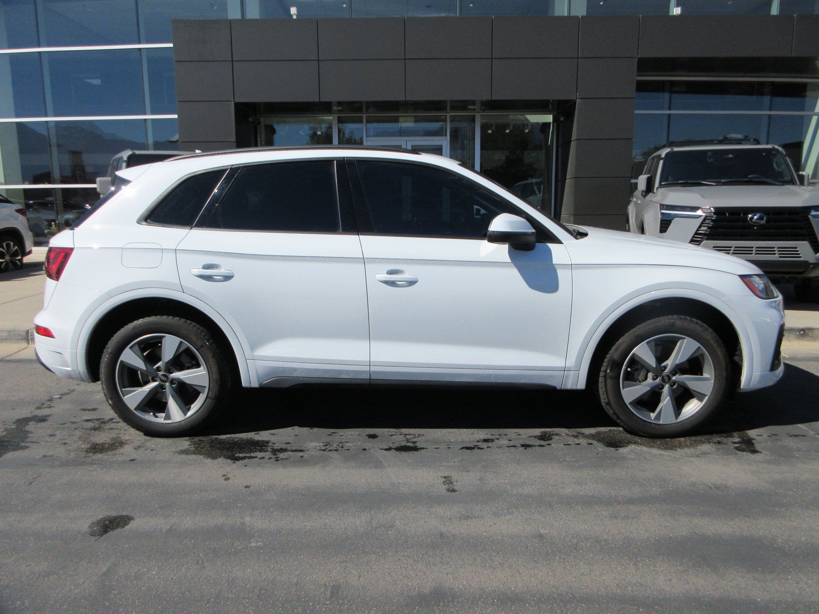 Used 2024 Audi Q5 2.0T Premium Plus AWD/4WD image 12