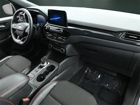 Used 2024 Ford Escape ST-Line image 20