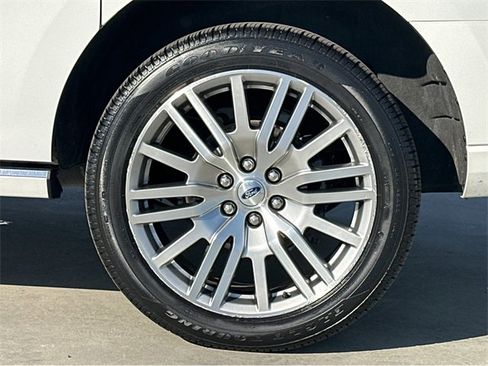 Used 2023 Ford Expedition Max Platinum image 40