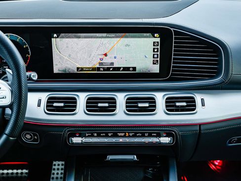 Certified 2023 Mercedes-Benz GLE 63 AMG S image 11