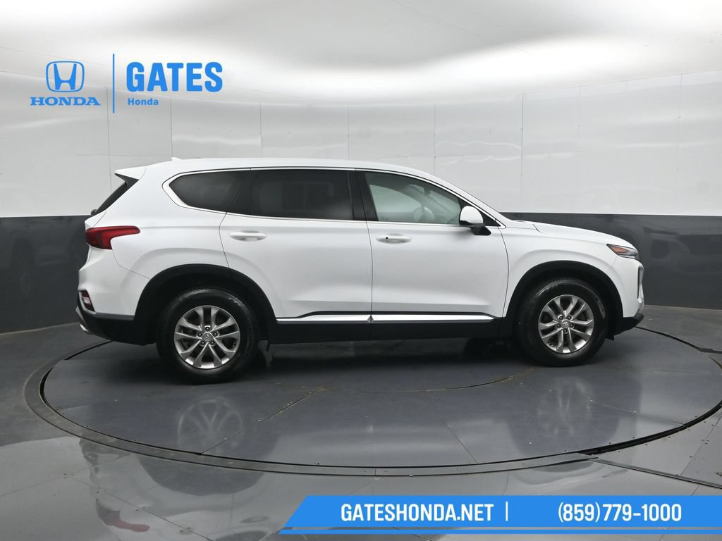 Used 2019 Hyundai Santa Fe SEL AWD/4WD image 3