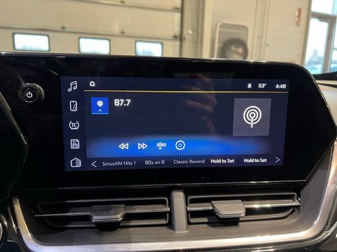 Used 2024 Chevrolet Trax RS w/ Driver Confidence Package image 19