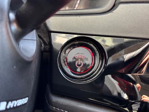 Certified 2025 Honda Accord EX-L image 19