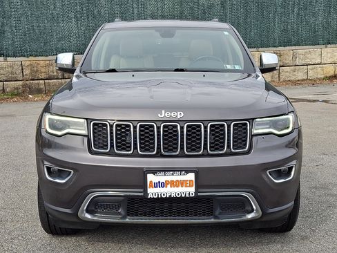 Used 2021 Jeep Grand Cherokee Limited w/ Premium Lighting Group image 2