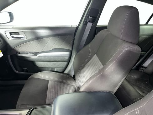 Used 2023 Dodge Charger SXT w/ Blacktop Package RWD image 25