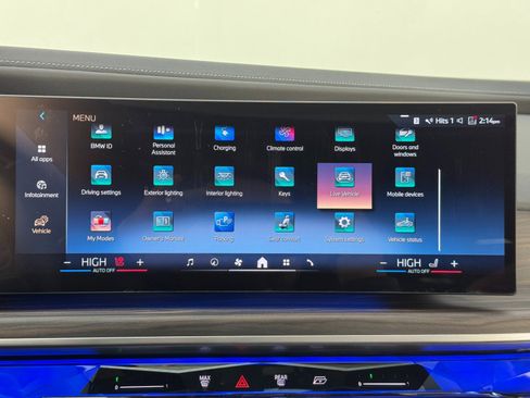 Used 2023 BMW i7 xDrive60 w/ Executive Package 2 image 31