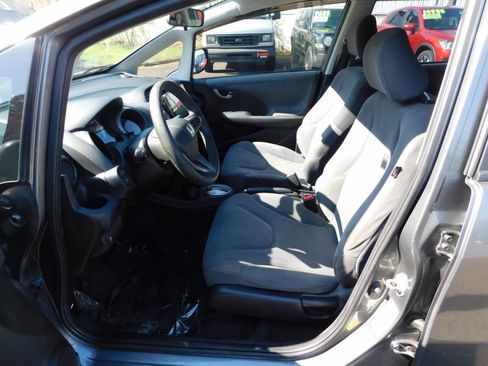Used 2011 Honda Fit image 6