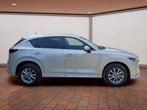Used 2025 MAZDA CX-5 AWD 2.5 S w/ Preferred Package image 4