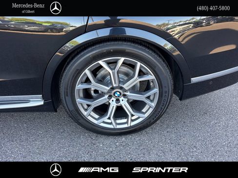 Used 2024 BMW X7 xDrive40i AWD/4WD image 8