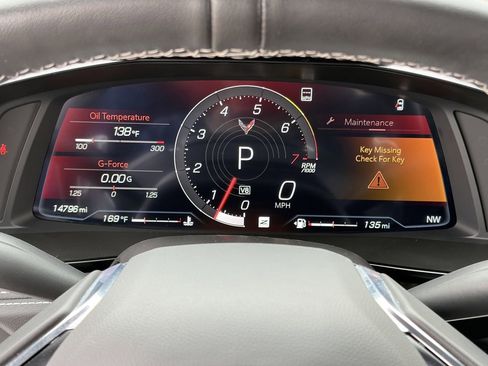 Used 2022 Chevrolet Corvette Stingray Preferred Cpe w/ Z51 Performance Package RWD image 21