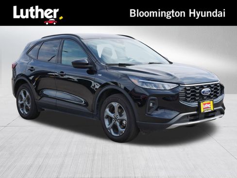 Used 2025 Ford Escape ST-Line Select AWD/4WD image 1