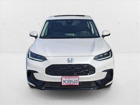 Used 2023 Honda HR-V EX-L image 2