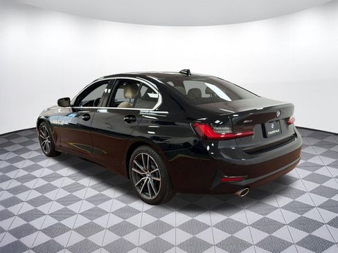 Used 2019 BMW 330i xDrive Sedan w/ Driving Assistance Package AWD/4WD image 3