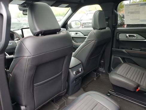 New 2026 Ford Explorer ST-Line w/ ST-Line Street Pack AWD/4WD image 34