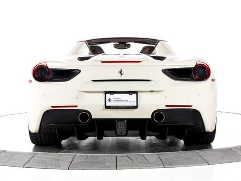 Certified 2018 Ferrari 488 Spider RWD image 8