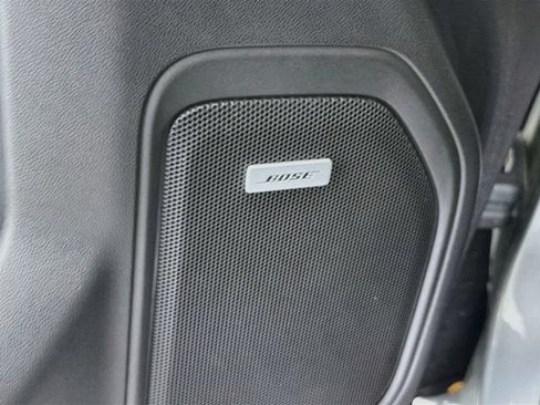 Used 2021 GMC Sierra 1500 SLT AWD/4WD image 24