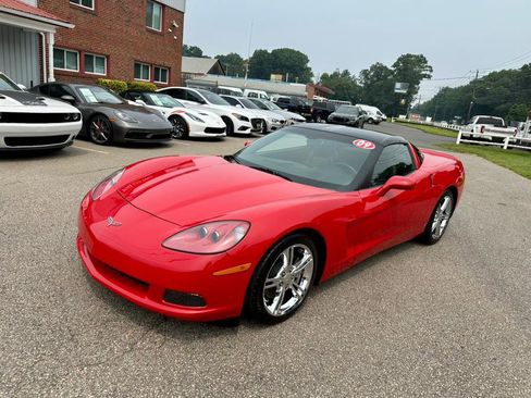 Used 2009 Chevrolet Corvette Coupe image 1