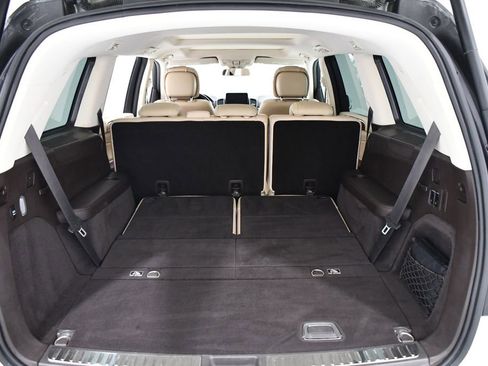 Used 2019 Mercedes-Benz GLS 550 4MATIC image 24