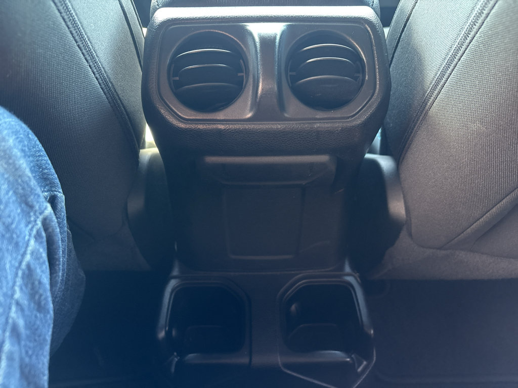Used 2021 Jeep Wrangler Sport AWD/4WD image 22