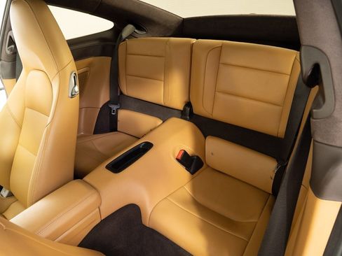 Certified 2018 Porsche 911 Carrera 4S image 19