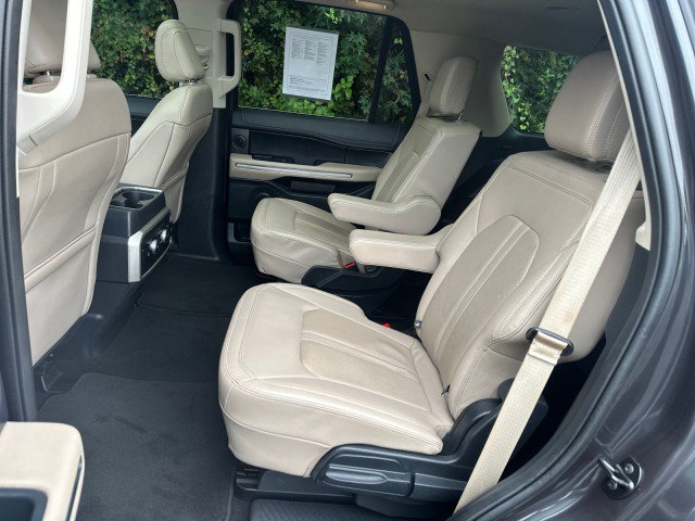 Used 2024 Ford Expedition Limited RWD image 19