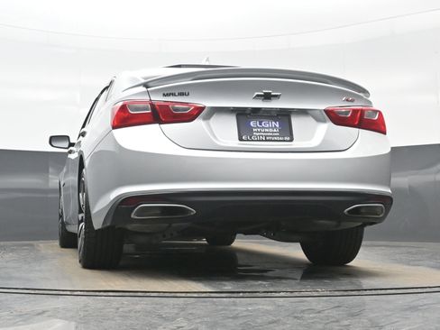 Used 2022 Chevrolet Malibu RS image 28