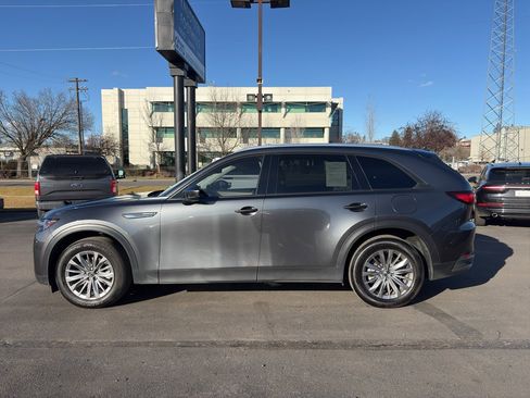 Used 2025 MAZDA CX-90 Plug-In Hybrid w/ Preferred image 4