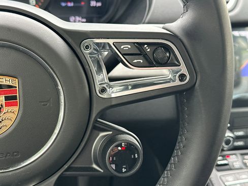 Used 2025 Porsche 718 Cayman GTS image 24