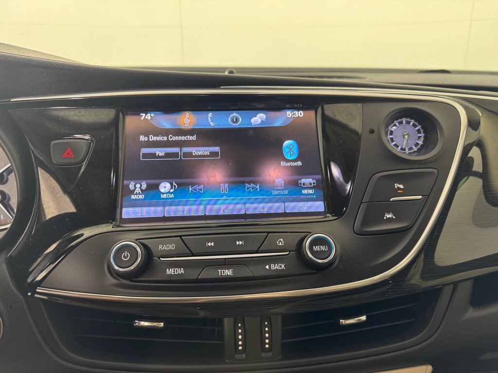Used 2017 Buick Envision Premium w/ LPO, Hit The Road Package AWD/4WD image 14