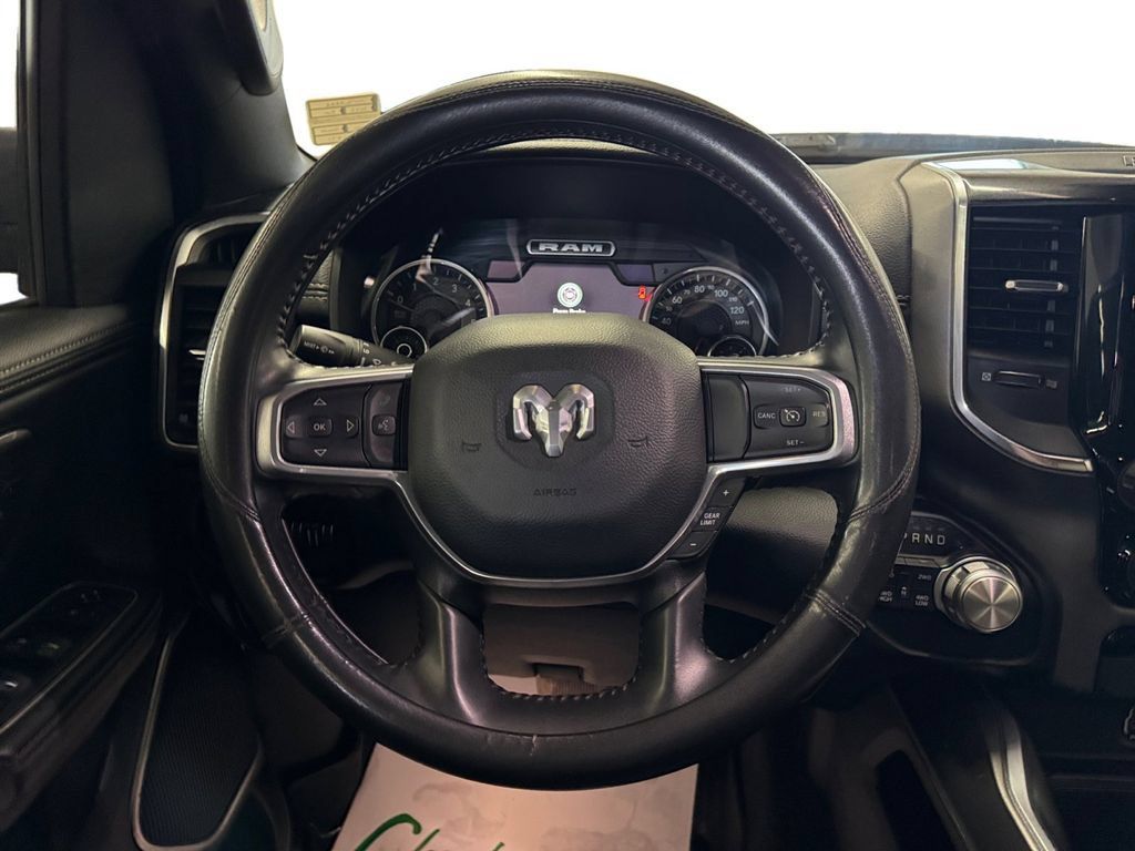 Used 2022 RAM 1500 Laramie w/ Sport Appearance Package AWD/4WD image 13